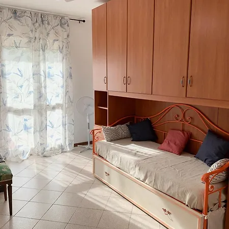 Appartamento Isa-apartments In With Private Equipped Outdoor Area And Maximum 5 Minutes From The *